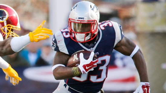 Patriots running back Lewis out for season with torn ACL