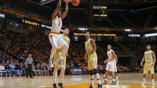 Tennessee Basketball Destroys Georgia Tech 81-58: 5 Takeaways from Vols' Win vs Yellow Jackets