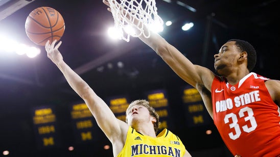 Ex-Wolverines G Albrecht to finish hoops career at Purdue