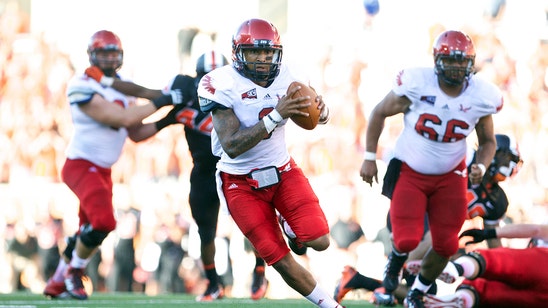 Vernon Adams sends message to haters on Instagram, will take final test Thursday
