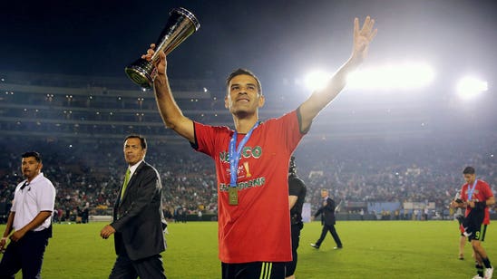 Mexico captain Rafa Márquez seals Atlas return
