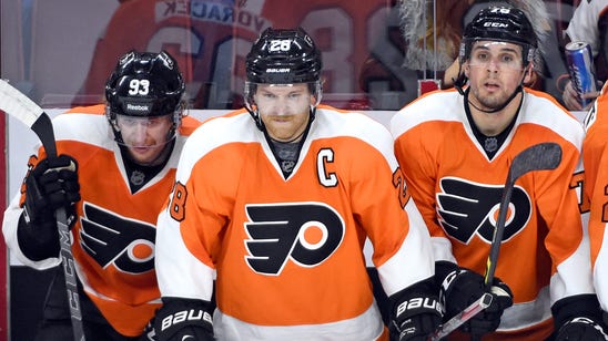 Frustrated Flyers hold closed-door meeting after 'unacceptable' performance
