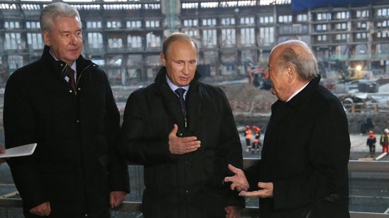 Vladimir Putin to meet Sepp Blatter in World Cup Draw in St. Peterburg