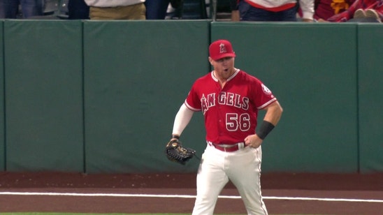 Kole Calhoun returns from DL, bats ninth Monday