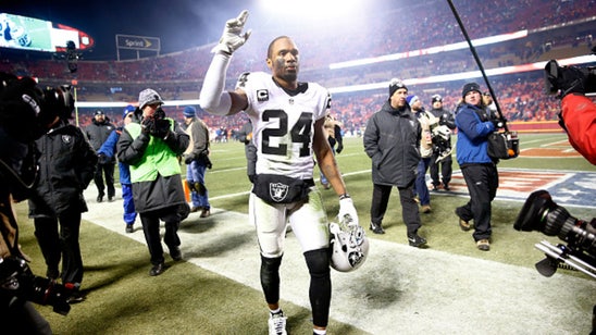 Chiefs CB bows down to Charles Woodson after game