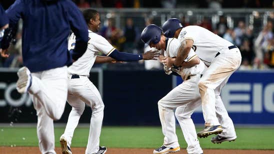 Padres rally behind Norris, Myers to beat Braves 4-3