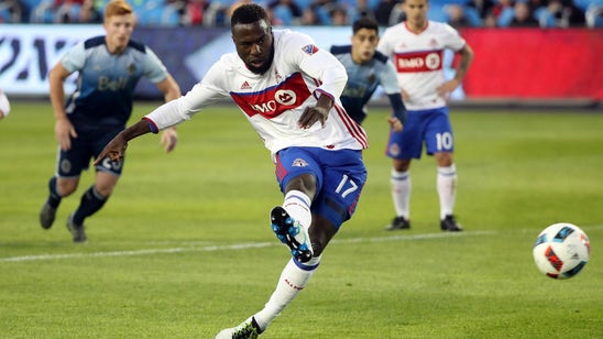 Jozy Altidore injures hamstring, putting his Copa America Centenario in doubt