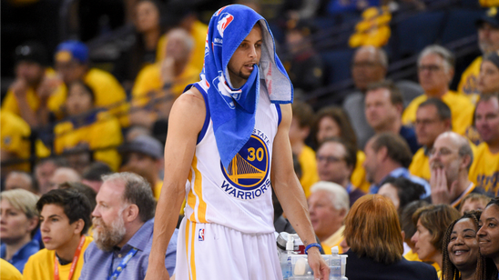 Stephen Curry undergoes MRI on right ankle