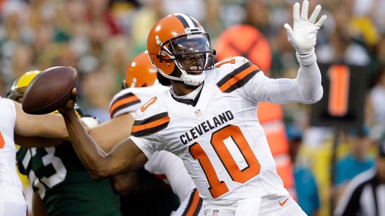 Browns' first play: RG3 to Terrelle Pryor for 49 yards