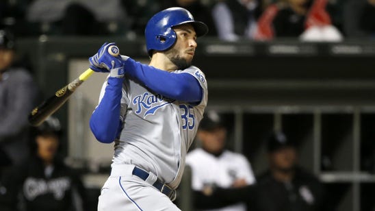 Three homers lift Royals to 5-3 win over White Sox in 10