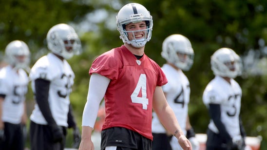 Brotherly love: David Carr believes younger brother is better QB