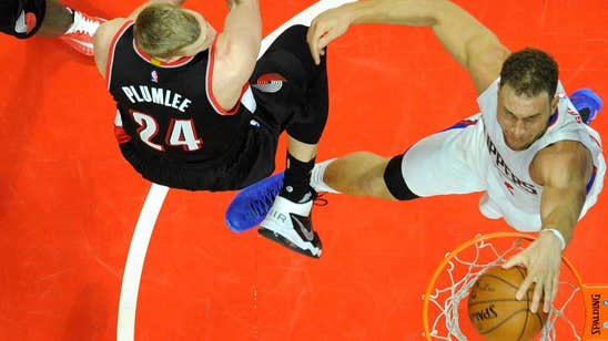 Clippers rout Blazers in Game 1 at Staples Center