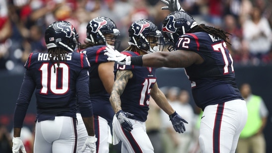 Will Fuller Blazes by Titans on Punt Return Touchdown (Video)