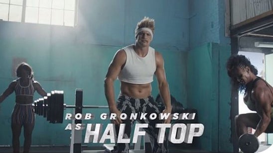 'Madden 16' trailer is wild, stars Gronk as 'Half Top'