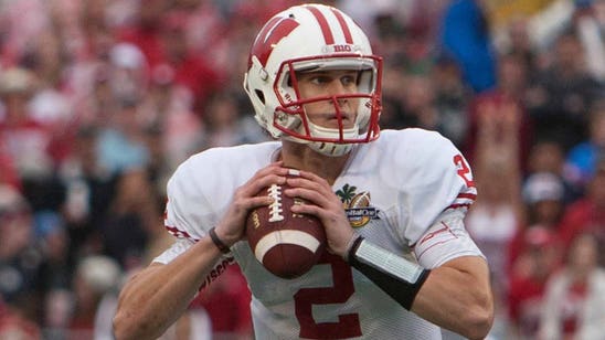 Joel Stave's experience serves Wisconsin well