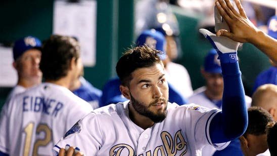 Hosmer drives in four runs in Royals' 7-5 comeback win