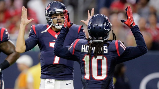 Hoyer throws TD pass, helps Texans beat 49ers