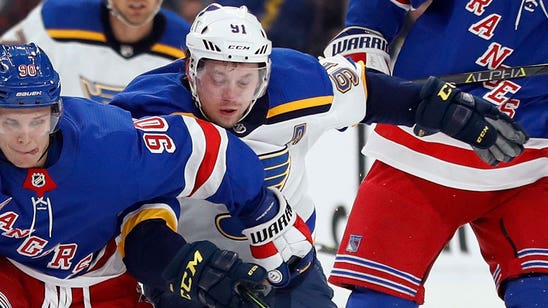 Tarasenko leaves Blues game with upper-body injury