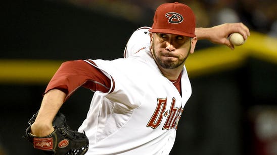 Astros acquire lefty reliever Perez in trade with D-backs