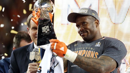 Watch Super Bowl MVP Von Miller and Broncos teammates chant 'I got a ring' on team bus