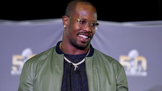 Von Miller says there's 'no chance' he plays 2016 under franchise tag