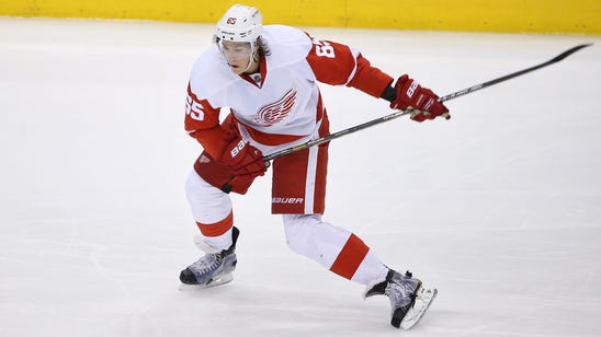 Red Wings' Danny DeKeyser excited to play with Mike Green