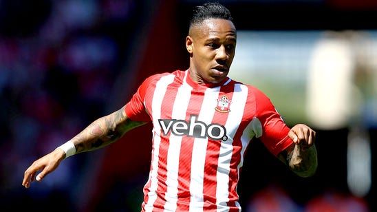 Southampton defender Clyne undergoing medical at Liverpool