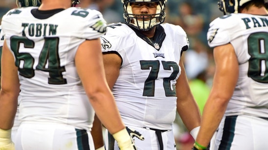 Eagles will stick with rookie tackle Halapoulivaati Vaitai