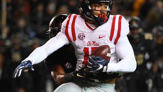 Ole Miss Football: Evan Engram Named Conerly Trophy Finalist