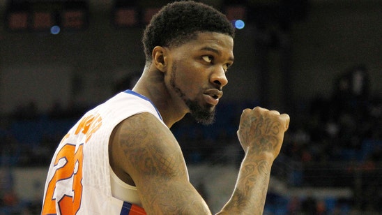 Florida sophomore Chris Walker declares for NBA Draft