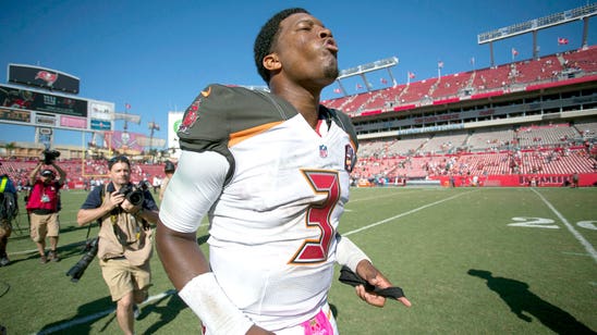 Bucs hold off Jaguars for first home win in nearly 2 years