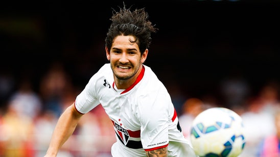 Former Milan striker Pato says he is keen on a move to England