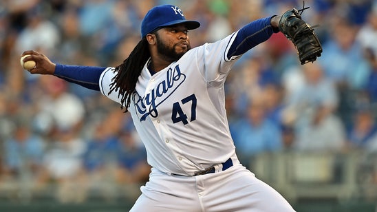 Cueto beats Tigers 4-0 in his Royals' home debut
