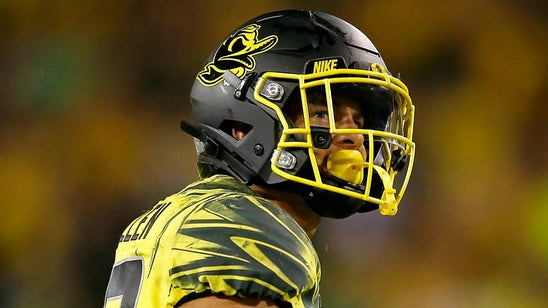Oregon hit with devastating injuries, loses two key players likely for season