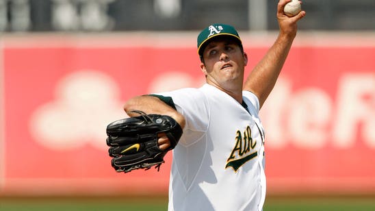Padres acquire pitchers Drew Pomeranz and Jose Torres from Athletics