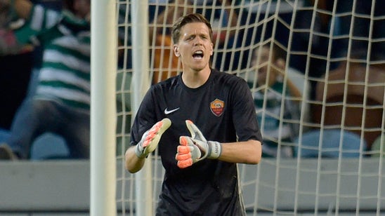 Roma's Szczesny out for up to six weeks with injury