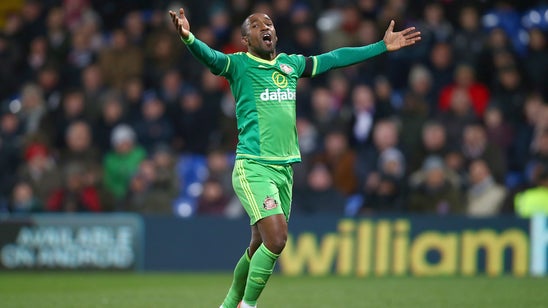 Crystal Palace gaffe gives Sunderland win in lackluster match