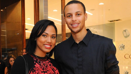 All in the family: Curry's pregnant wife can knock down 3-pointers, too