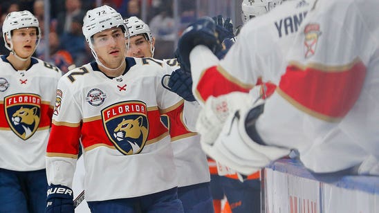 Panthers agree to terms with forward Frank Vatrano on a 3-year contract extension