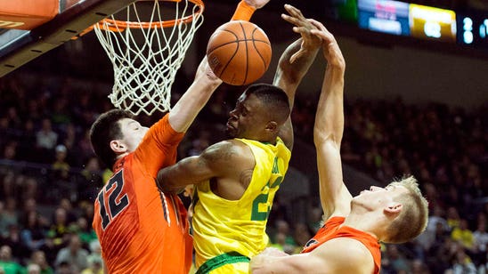 Elgin Cook scored, but is this considered a dunk?