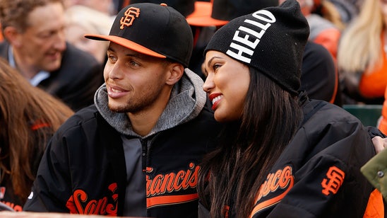 Stephen Curry is responsible for one of MLB's most popular 2015 photos