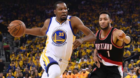 Warriors win Game 1 as Durant shines in debut