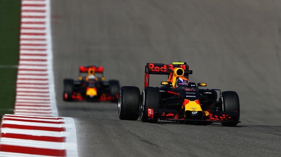 Red Bull hoping to challenge Mercedes with split strategies