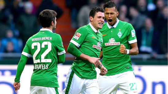 Werder Bremen roll to fourth straight win, Augsburg let 2-goal lead slip
