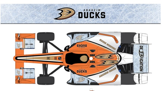 Check out Graham Rahal's INDYCAR decked out in Ducks colors