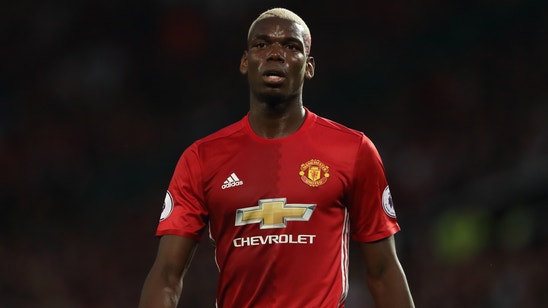 Manchester United fans turn against big-money signing Paul Pogba