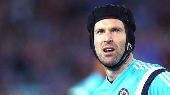 Chelsea goalkeeper Cech completes Arsenal switch for undisclosed fee