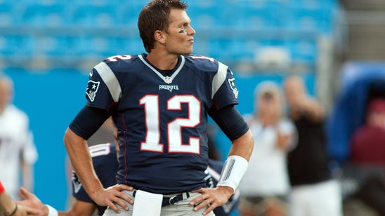 Dexter Manley: Tom Brady 'can't even pack Joe Theismann's jock'