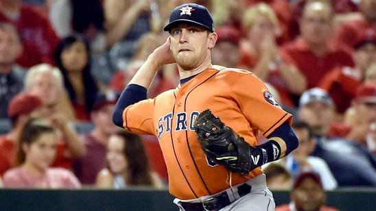 Astros' Lowrie: 'Game plan' doesn't work in baseball like it does in football
