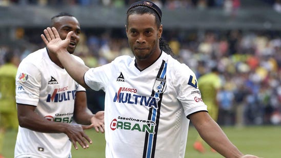 Ronaldinho expected to join Eto'o at Turkish club Antalyaspor